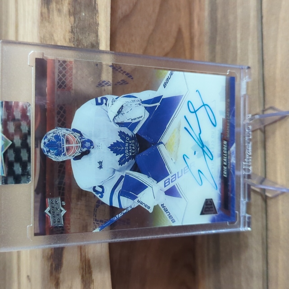 2022-23 Upper Deck Clear Cut #CCEK Erik Kallgren Leafs Rookie Auto